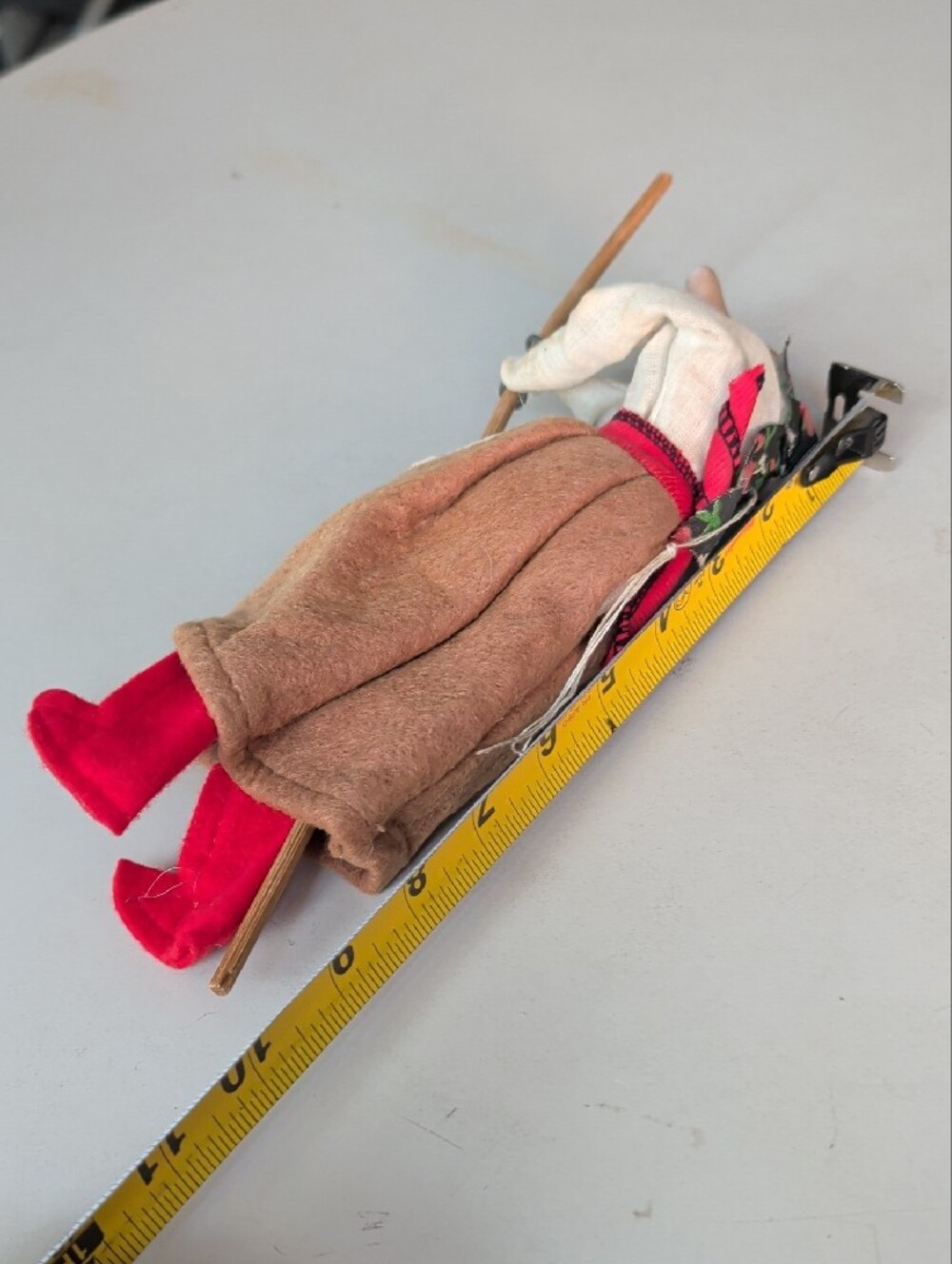 VTG Witch W/ Stick Folk-Style Beige Red Decorative Holiday Ornament Halloween - Picture 7 of 7